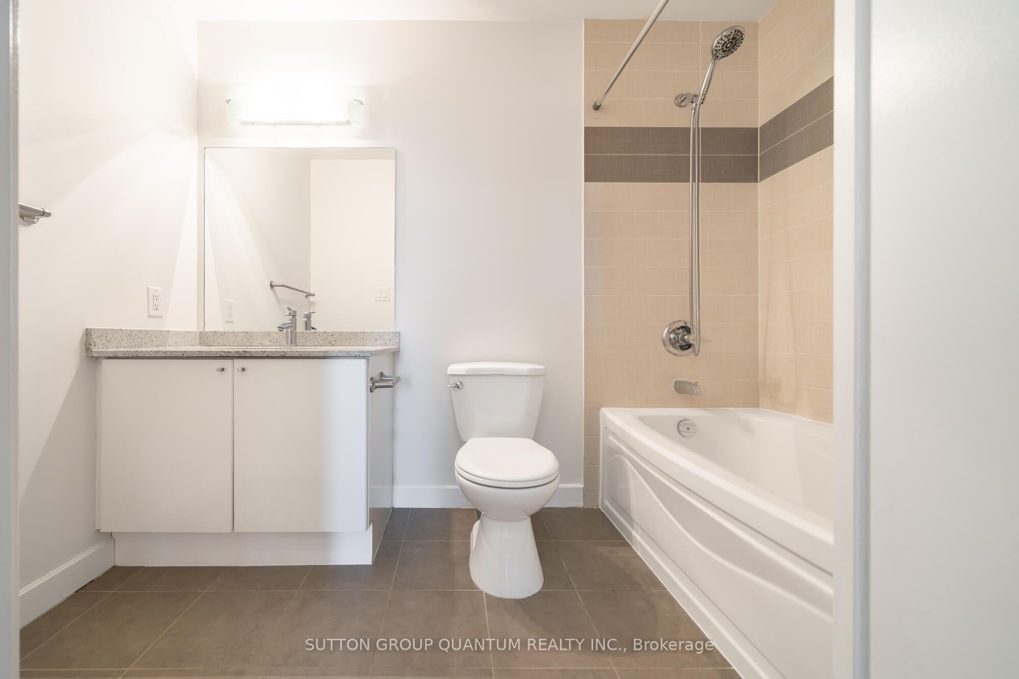 18 Harbour Street, #2901