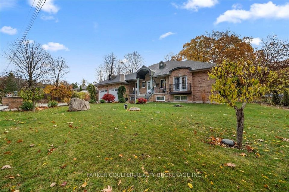 7 Sherwood Crescent, Tiny, ON L0L 2J0