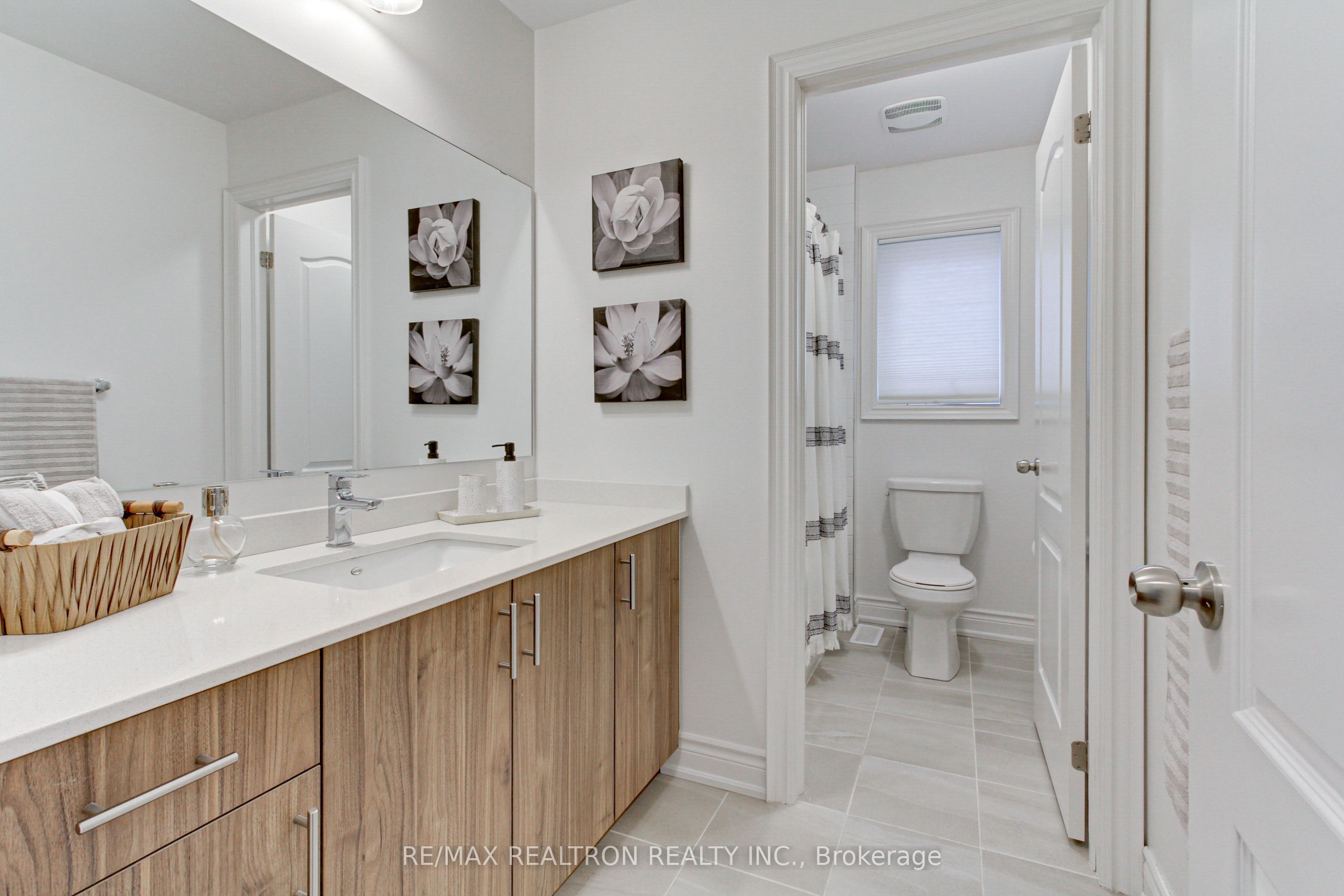 11 Beebalm Lane