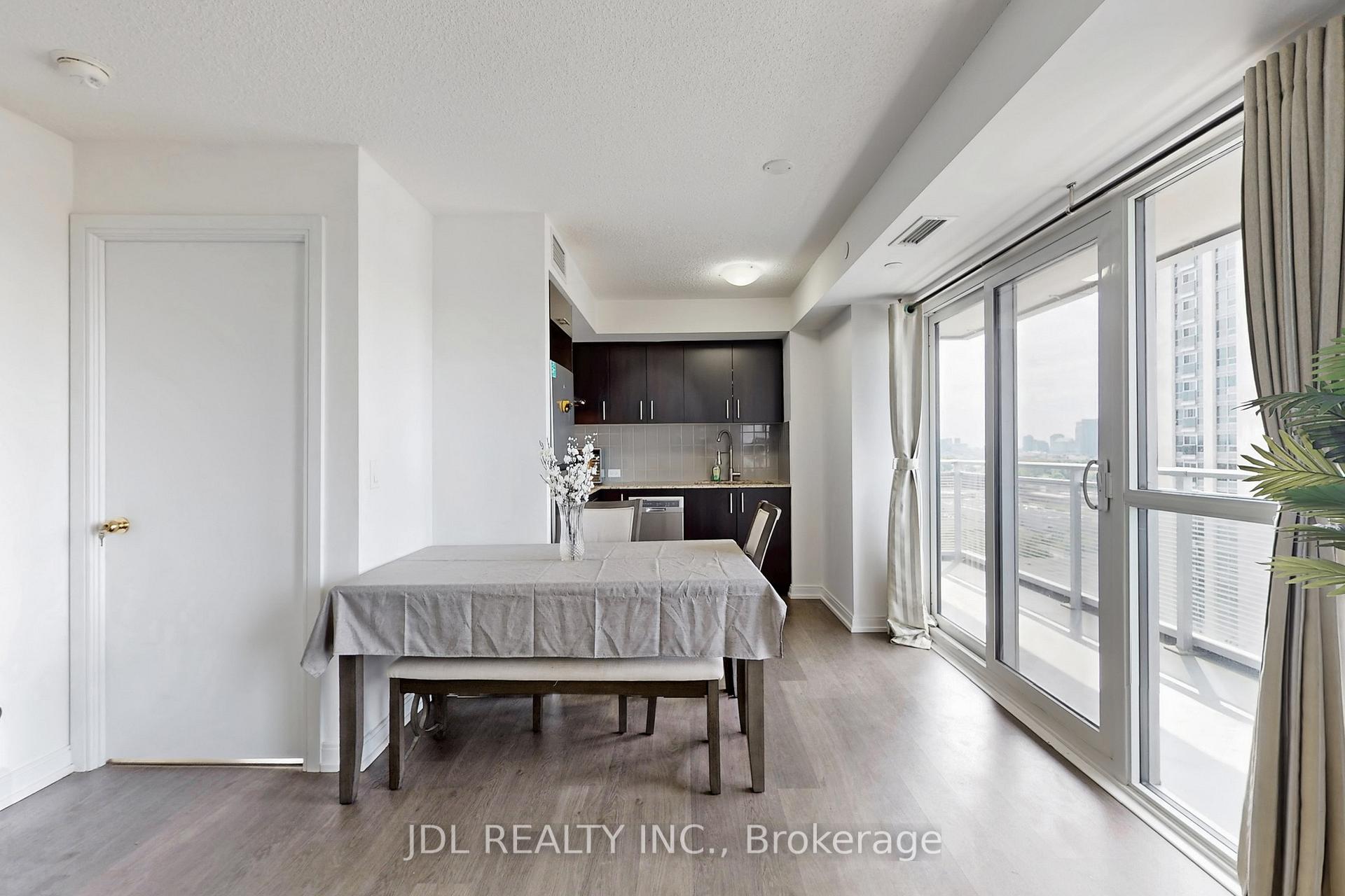 2 Bedrooms Condo at 255 Village Green, Toronto For sale