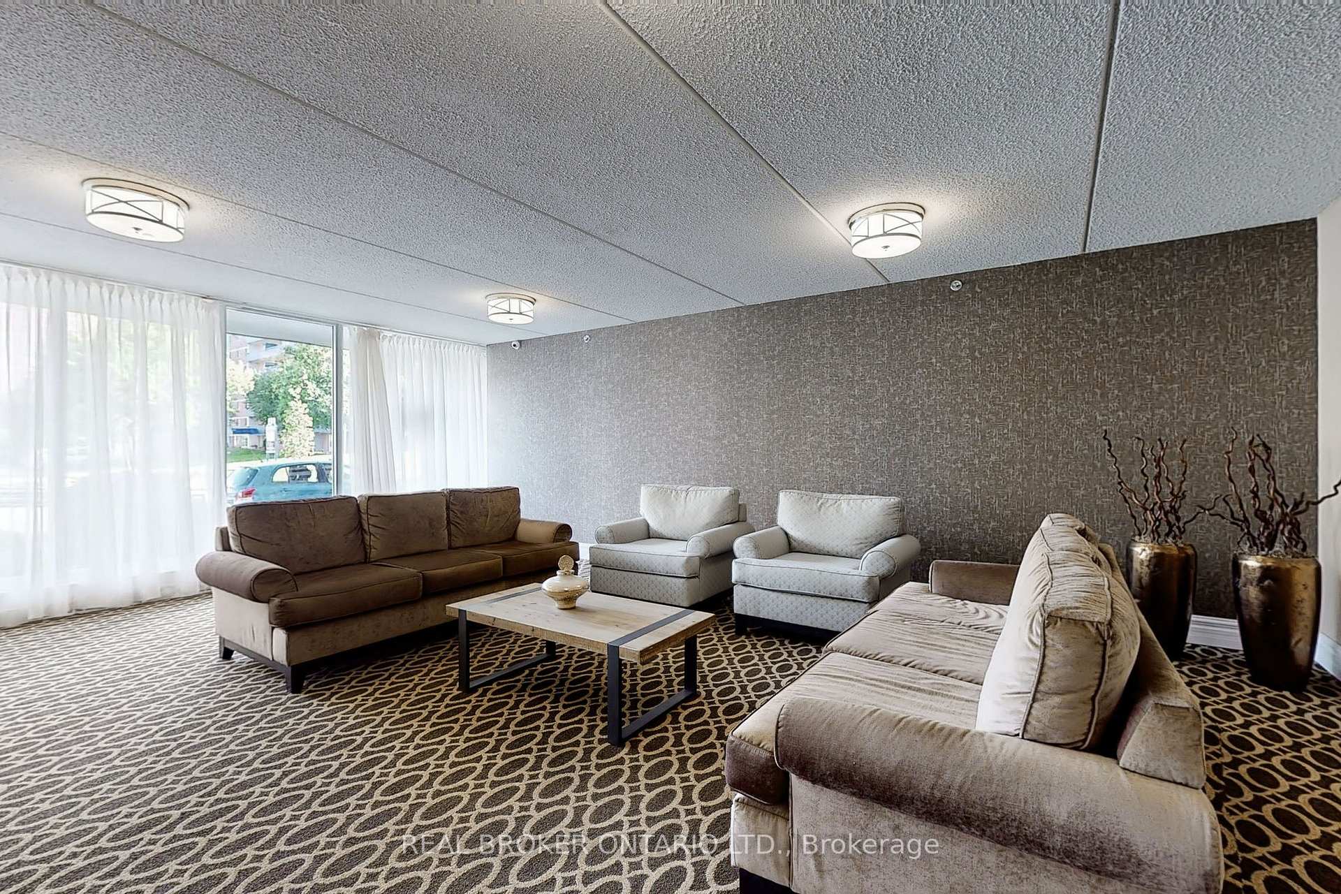 1 Bedroom Condo at 2 GLAMORGAN, Toronto For sale
