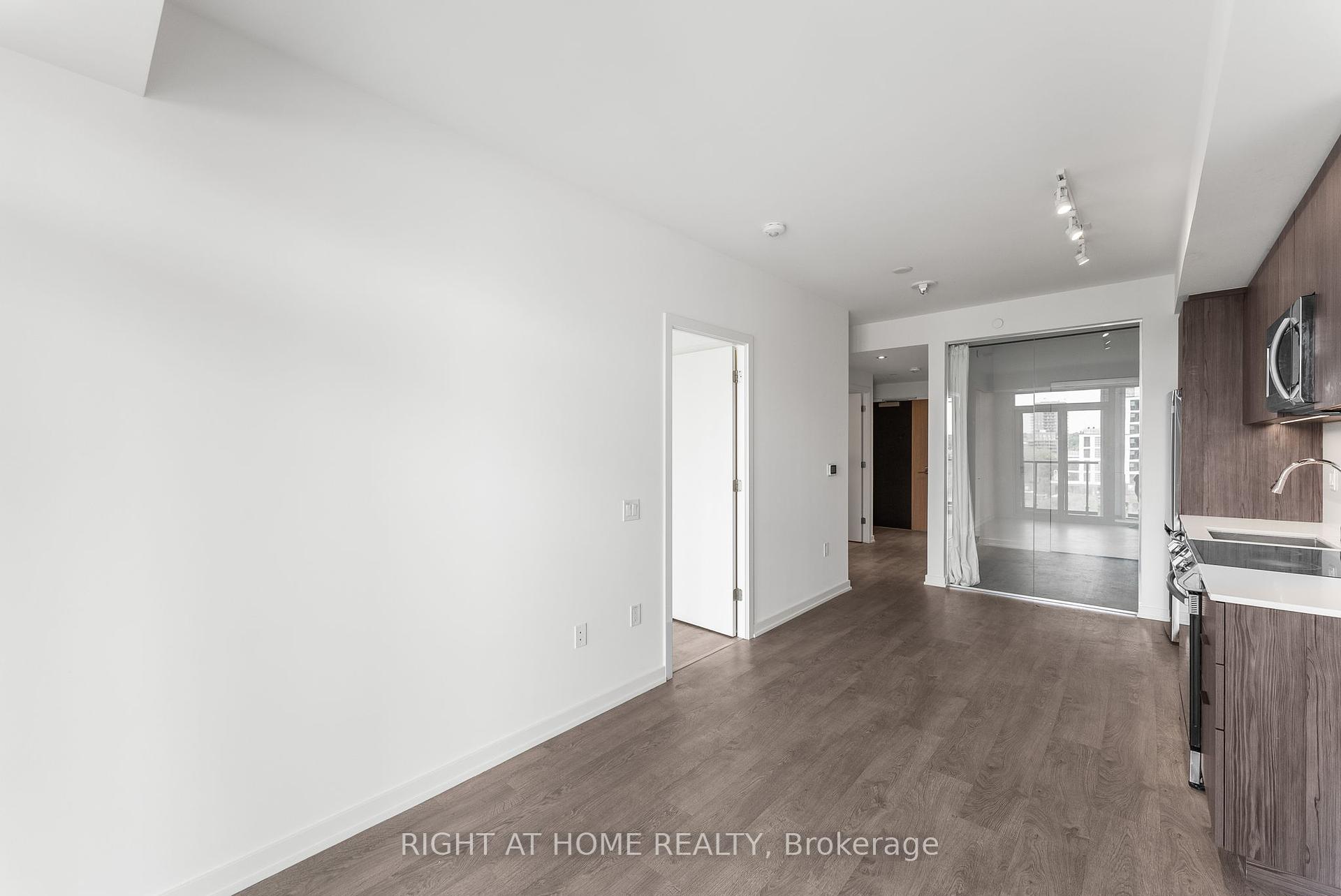 2 Bedrooms Condo at 50 Power, Toronto For sale