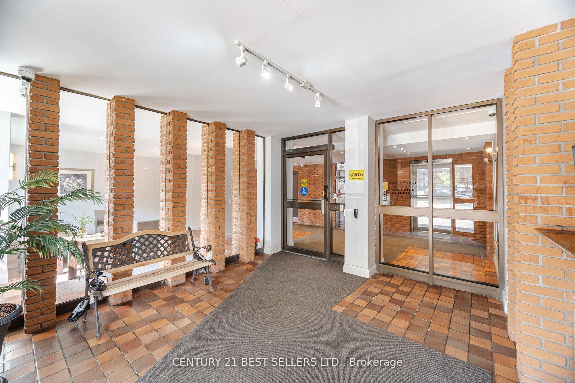 1 Bedroom Co-op at 151 La Rose, Toronto For sale