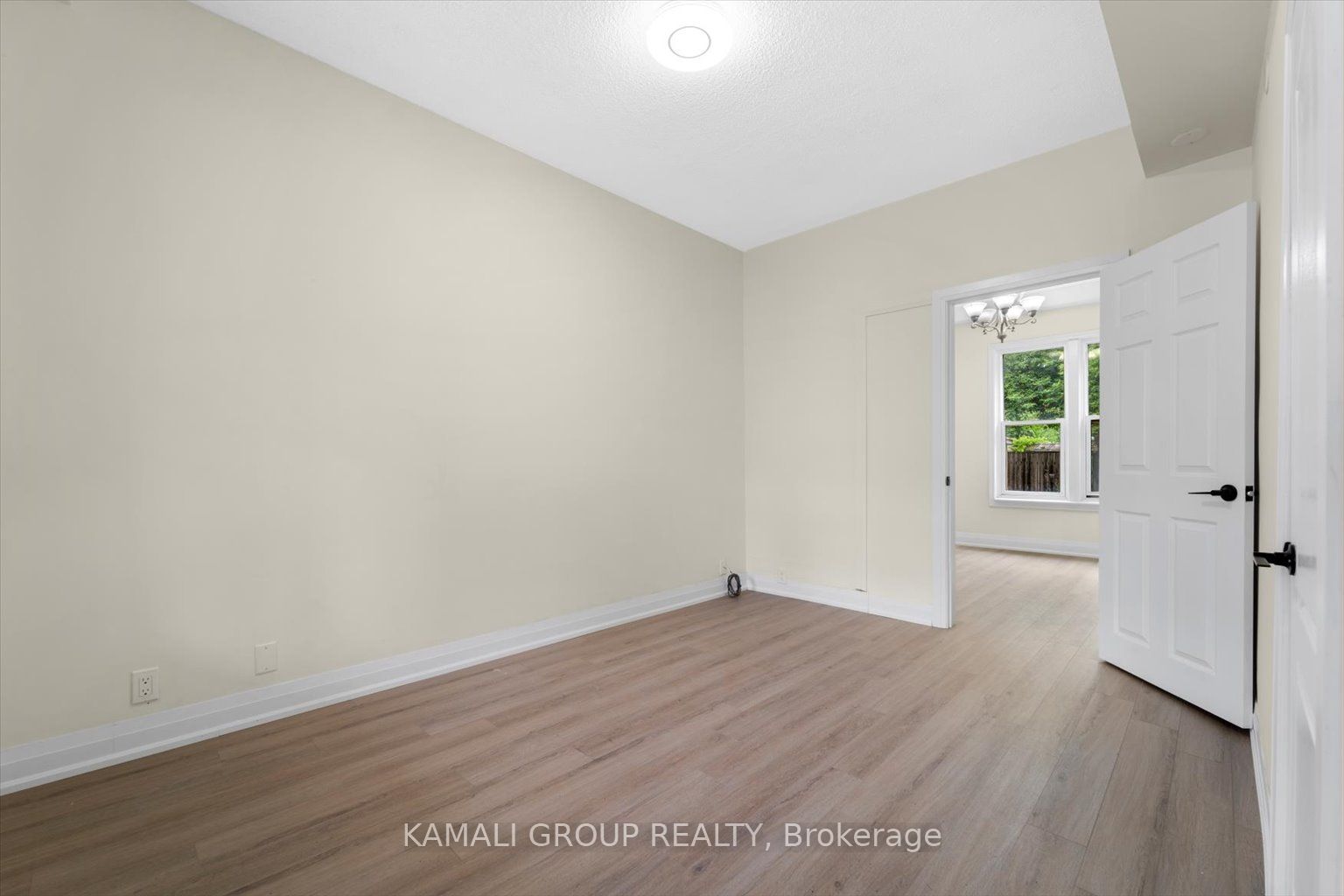254 Bruce Street, #Main