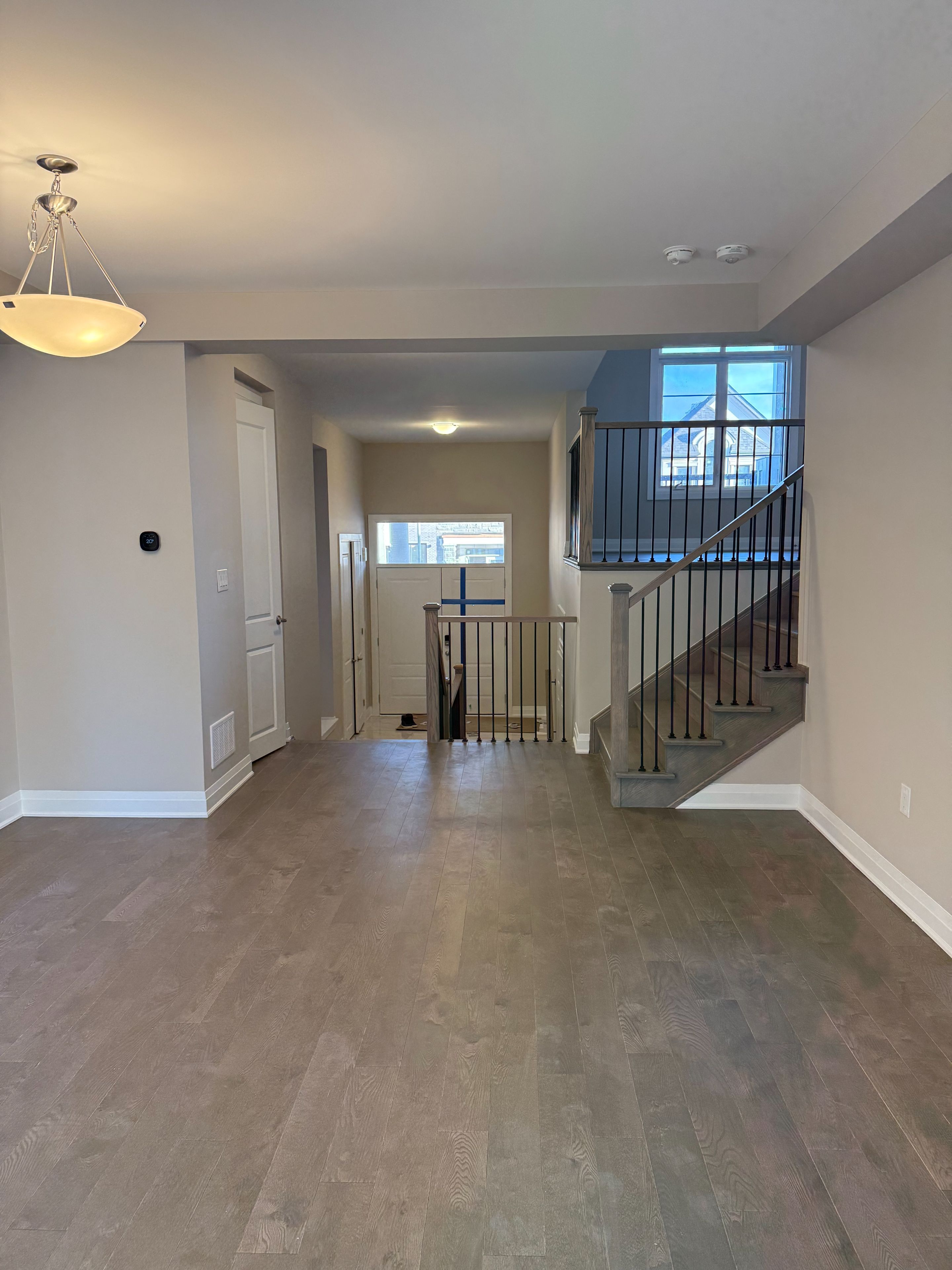 1263 Temperance Crescent