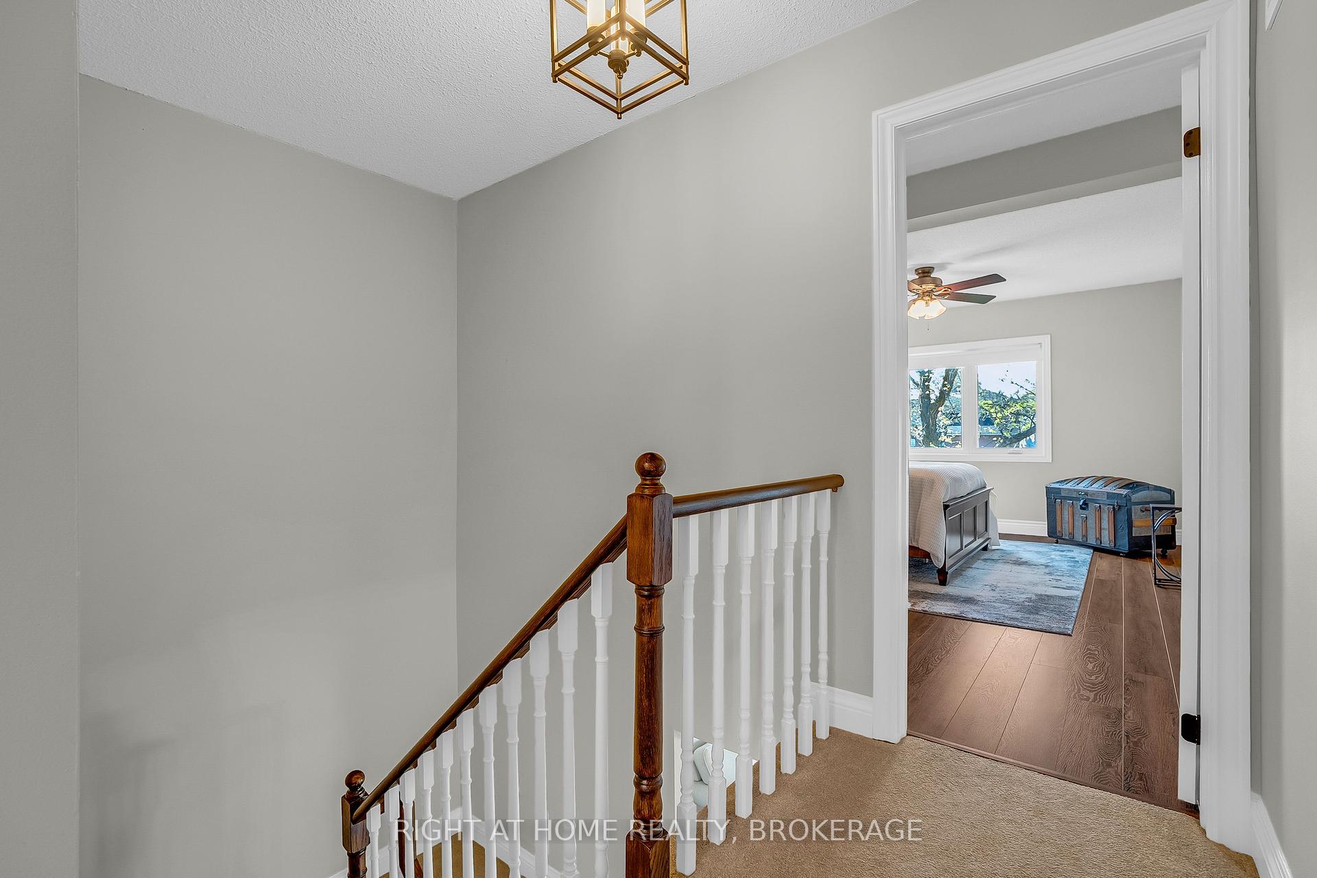 3 Bedrooms Condo at 3420 South Millway, Mississauga For sale