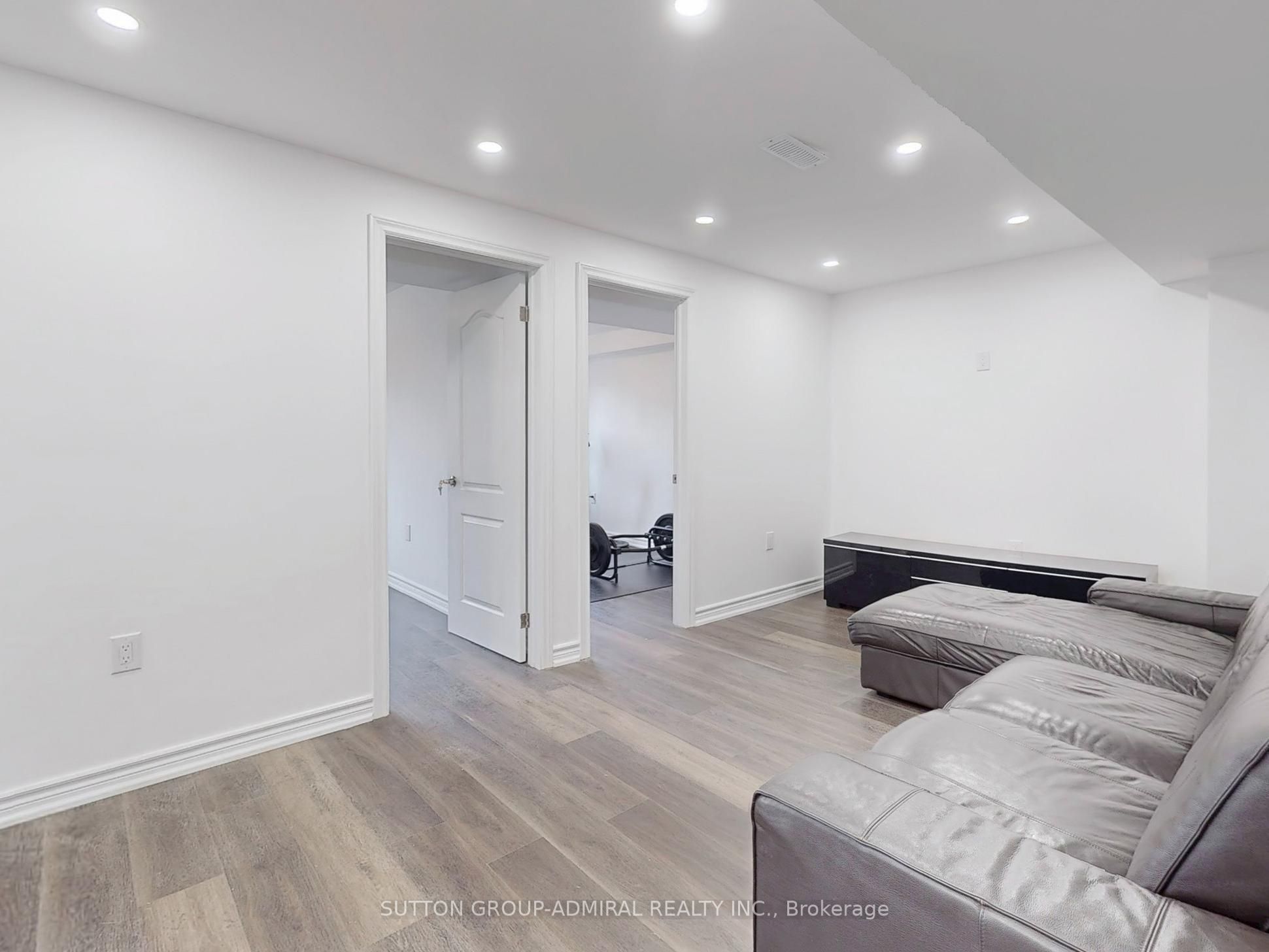 22 Casserley Crescent