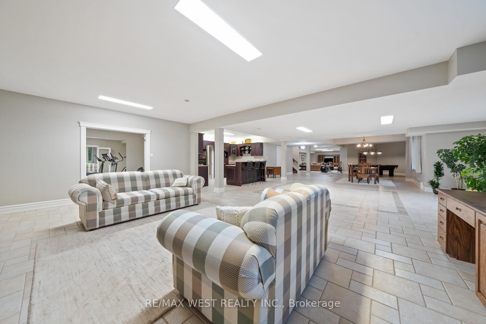 5775 Kirby Road