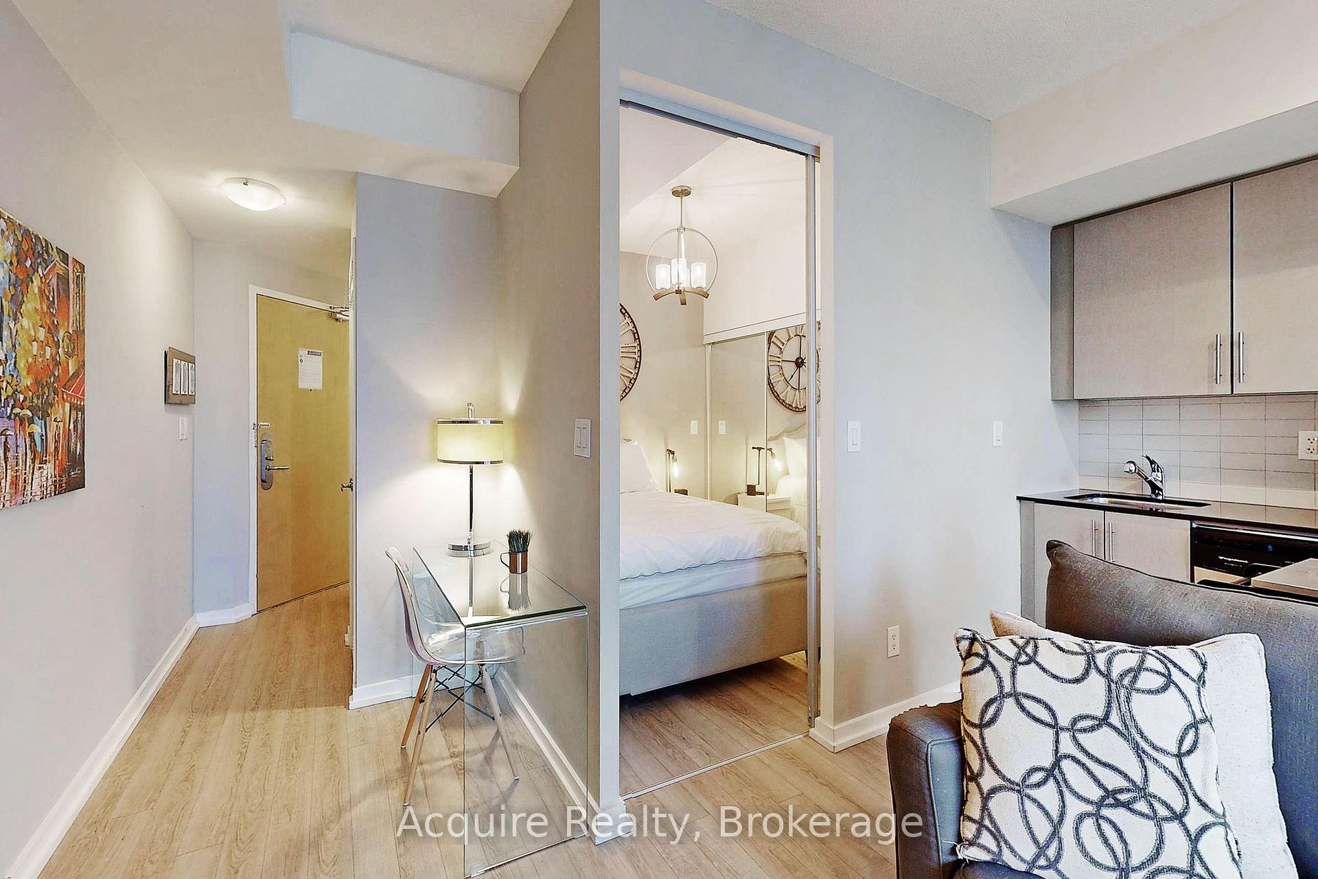 1 Bedroom Condo at 55 Bremner, Toronto For sale