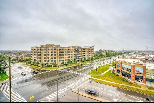 7325 Markham