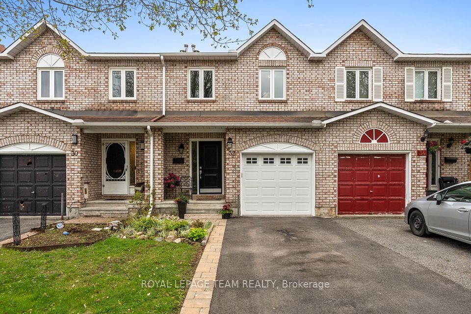 32 Whitegate