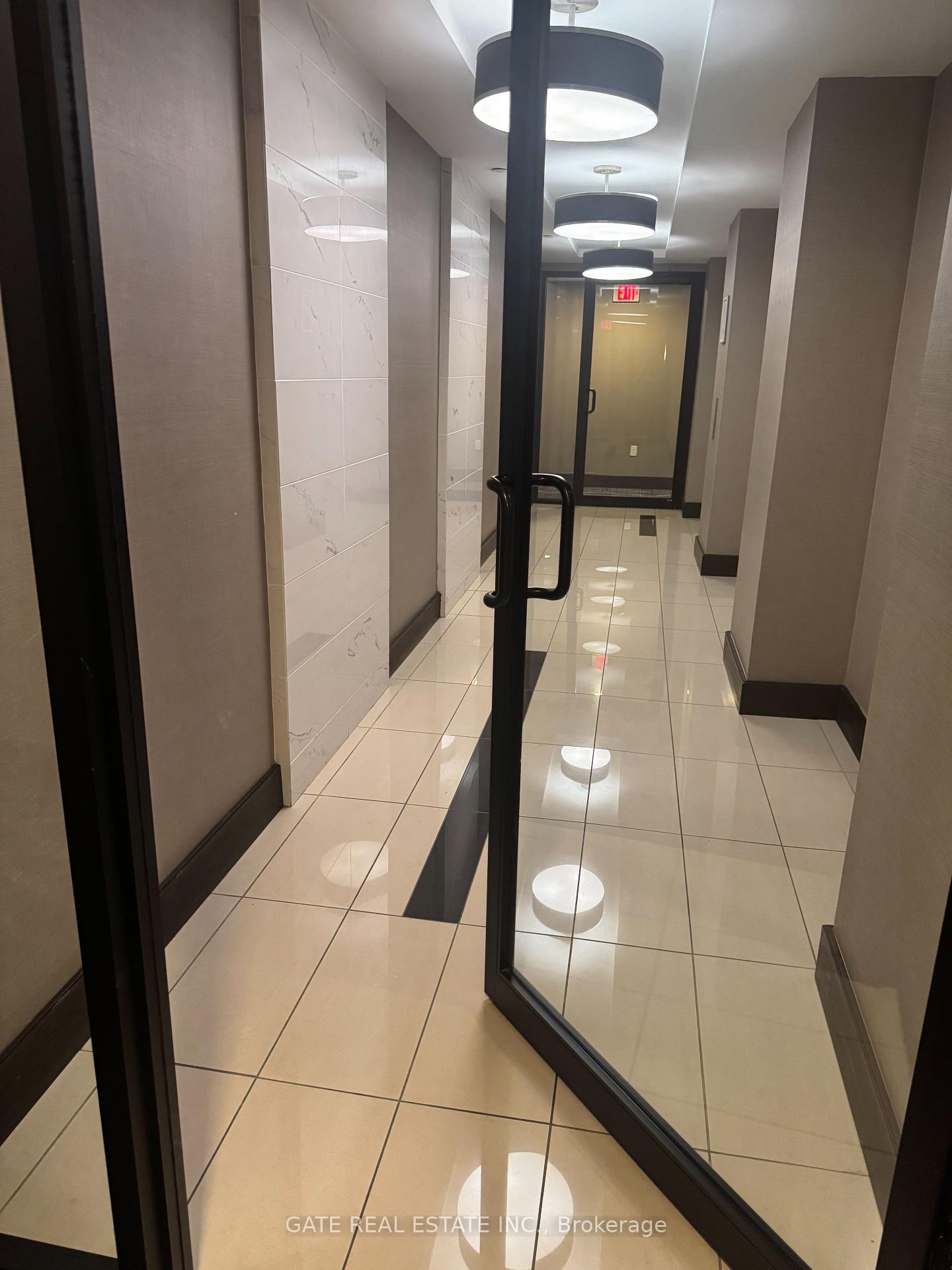 3 Bedrooms Condo at 388 Yonge, Toronto For sale