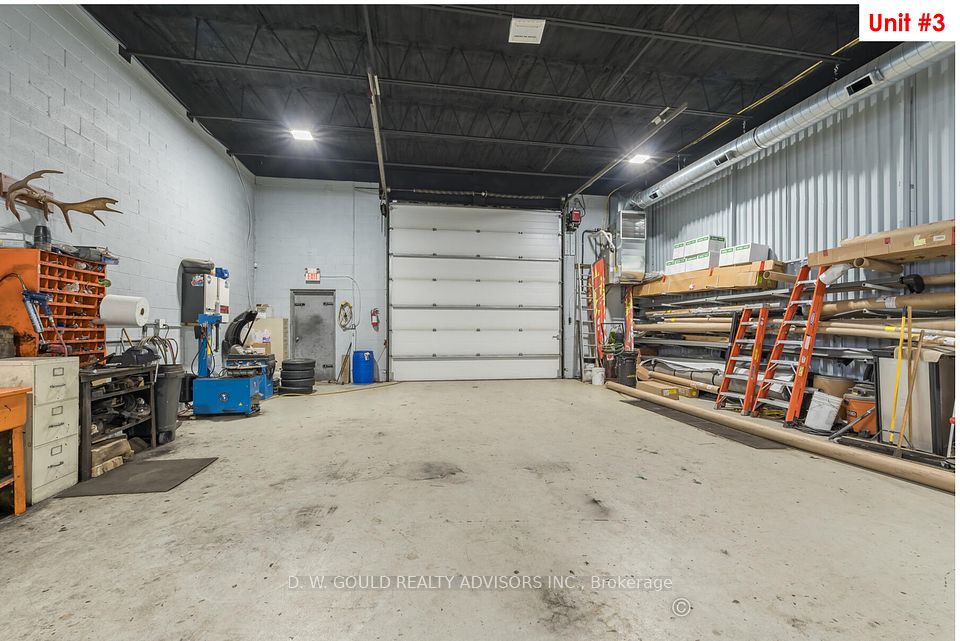 9577 Sideroad 17 Erin
