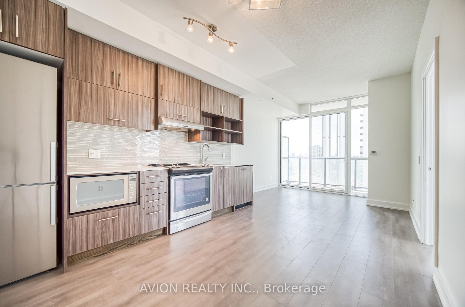 2 Bedrooms Condo at 128 Fairview Mall,  Toronto For sale