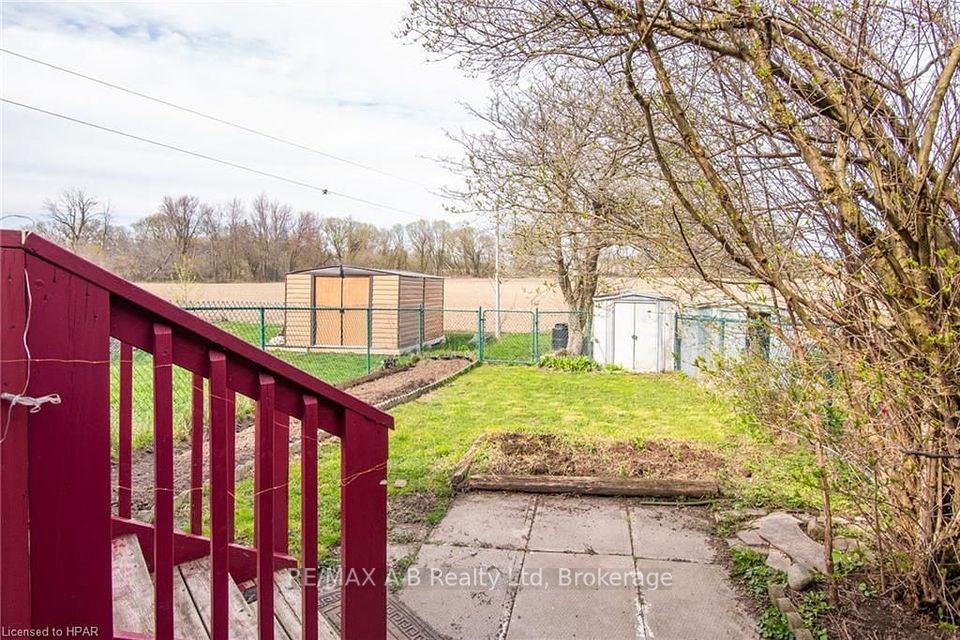 26 DICKENS Place, Stratford, ON N5A 7G1