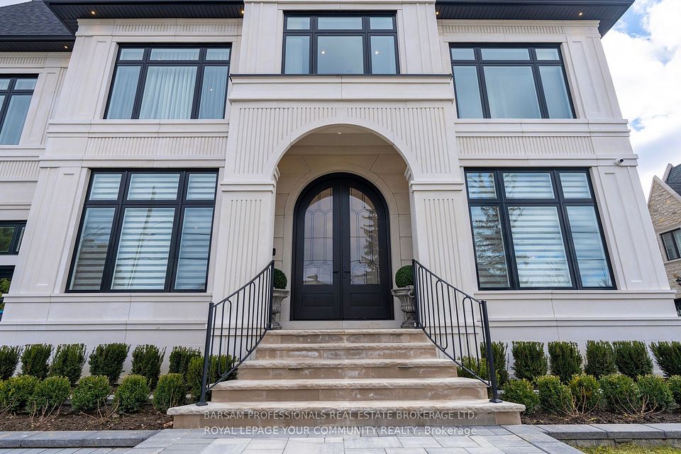 41 Edgar Avenue, Richmond Hill, ON L4C 6K2