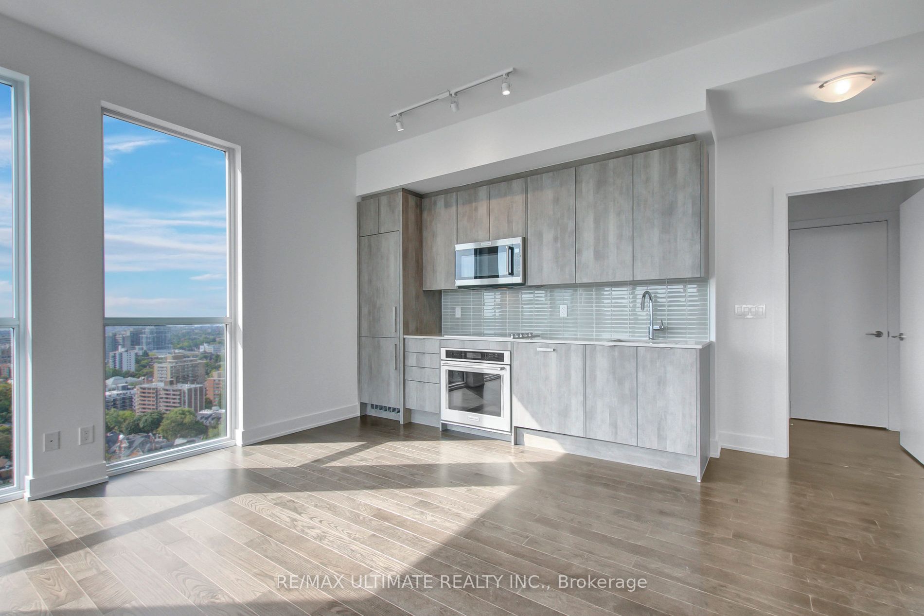 181 Bedford Road, #2407