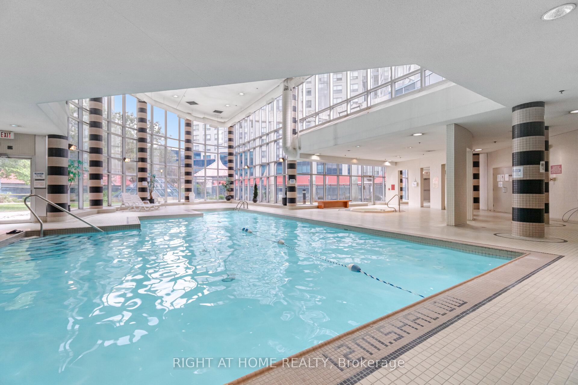 2 Bedrooms Condo at 1470 Midland, Toronto For sale