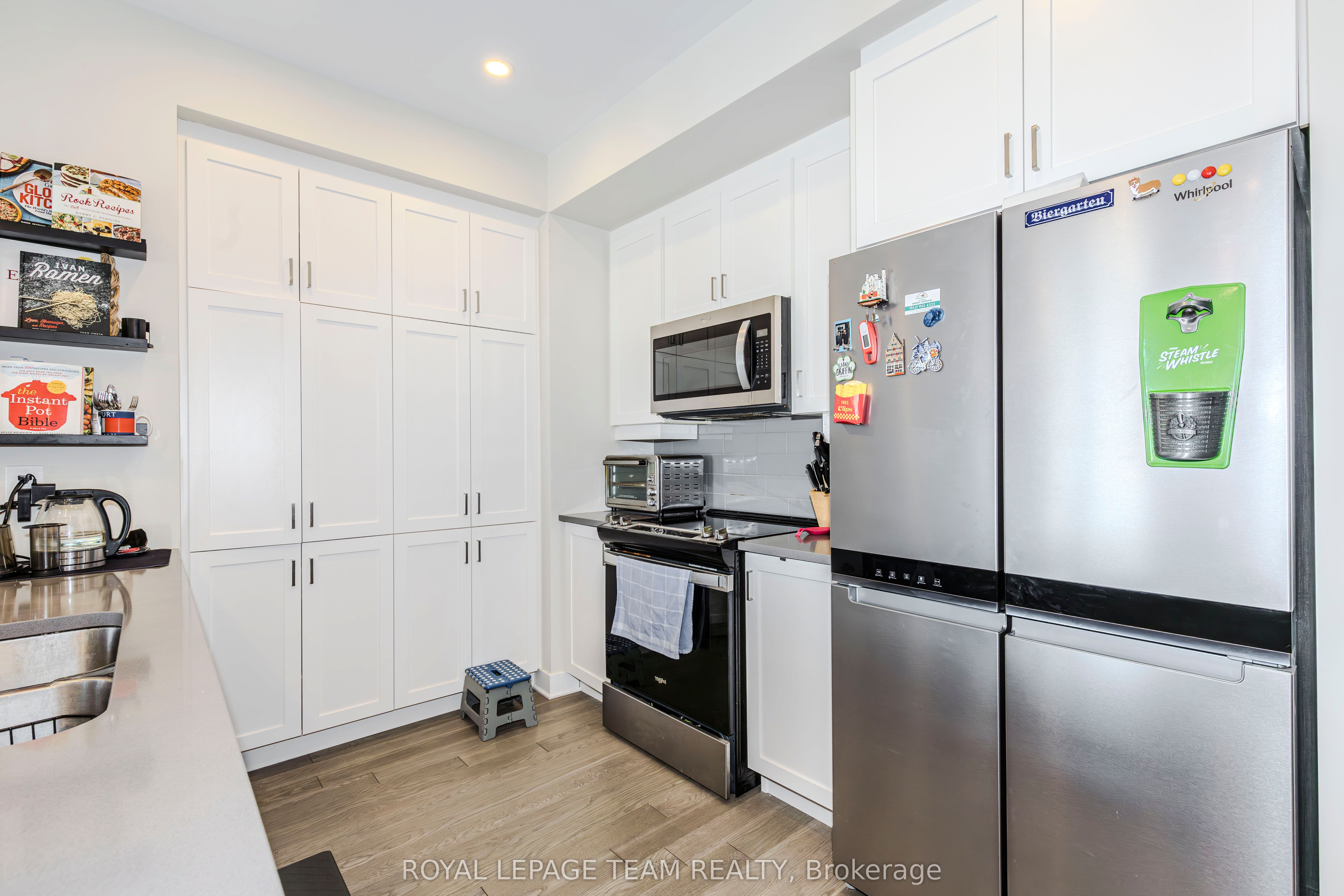 71 CANVASBACK Ridge, Blossom Park - Airport and Area 2602 - Riverside South/Gloucester Glen