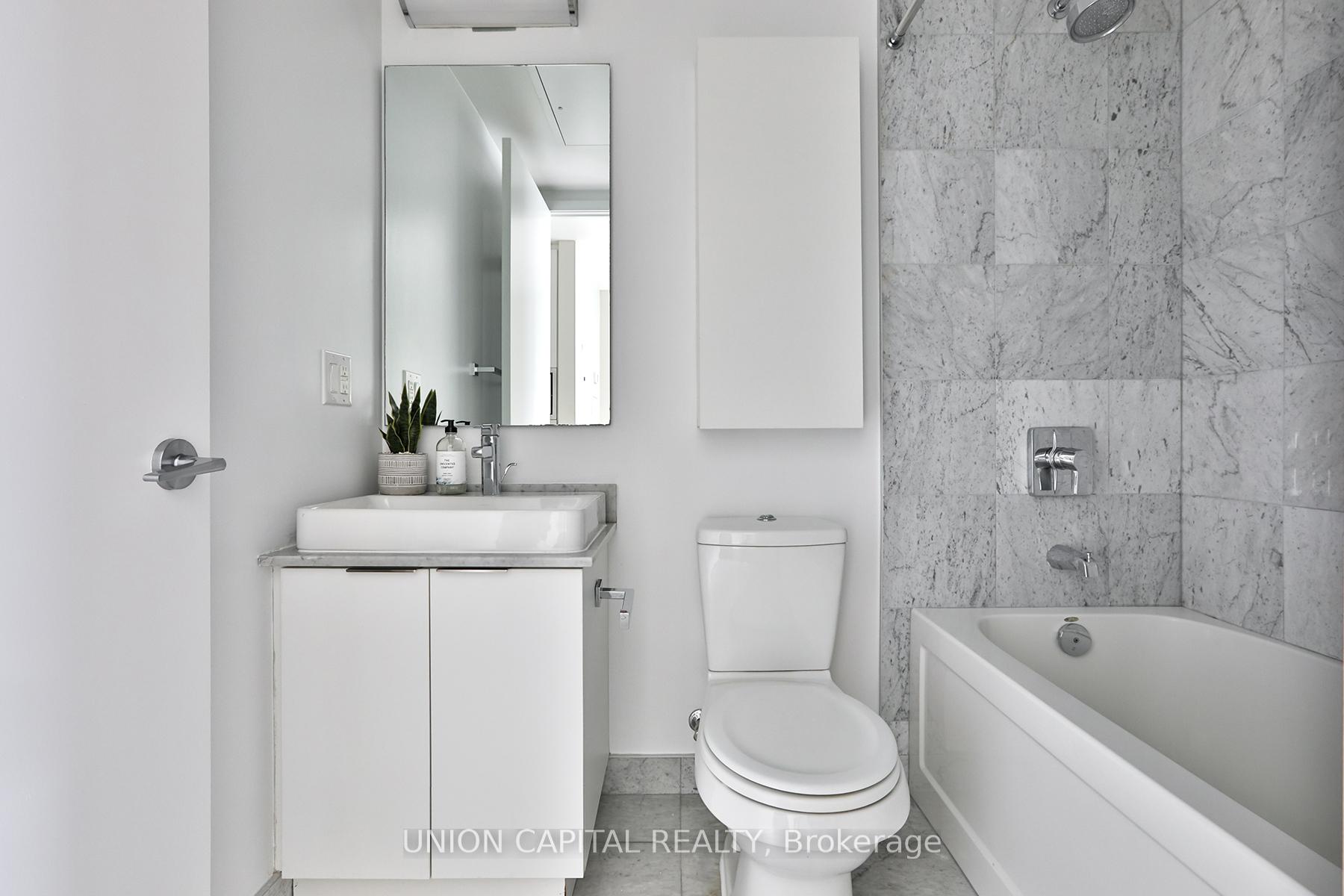 Condo at 14 York, Toronto For sale