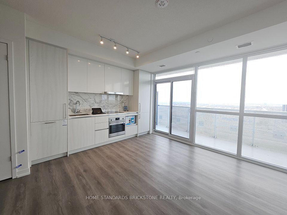#3809 - 225 Commerce Street, Vaughan, ON L4K 0R1