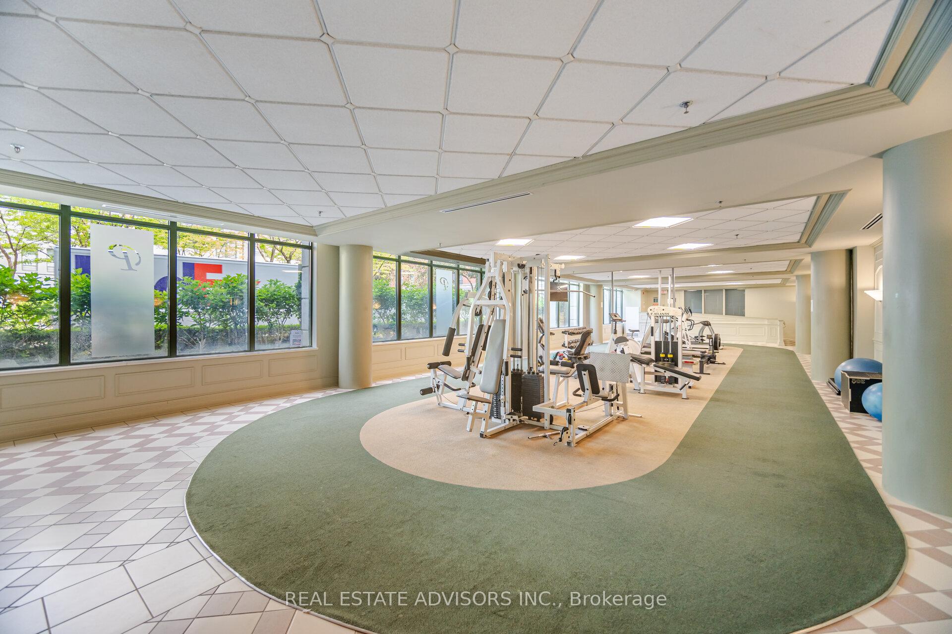 3 Bedrooms Condo at 53 Woodbridge, Vaughan For sale