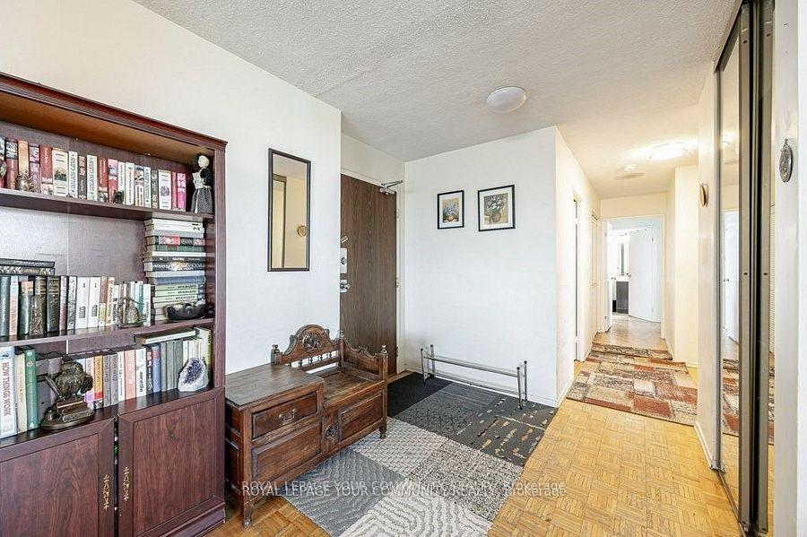 4 Bedrooms Condo at 133 Torresdale, Toronto For sale