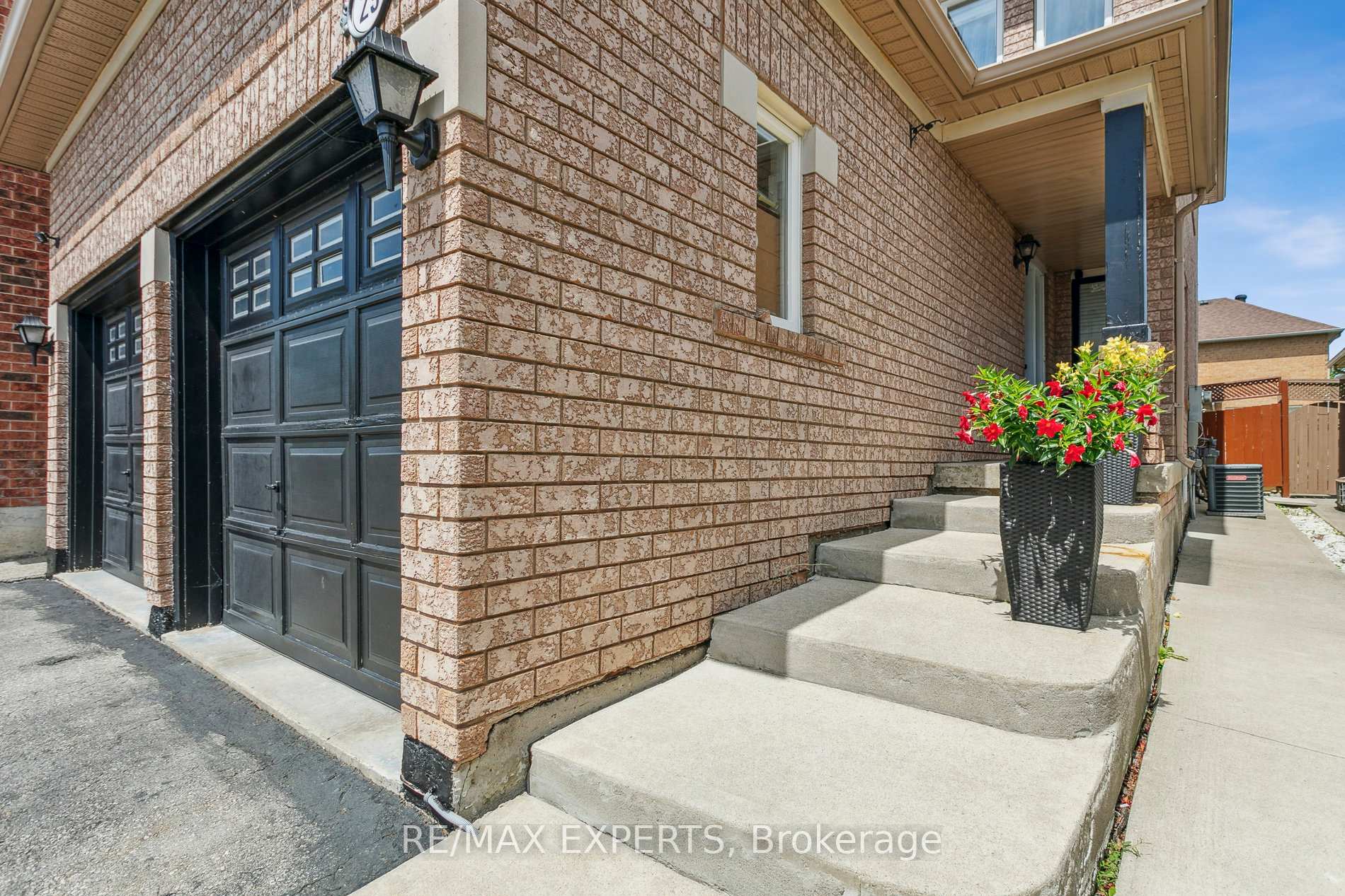 29 Narrow Valley Crescent