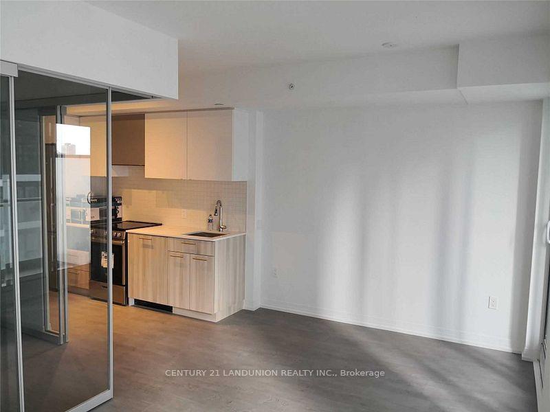 1 Bedroom Condo at 251 Jarvis,  Toronto For sale