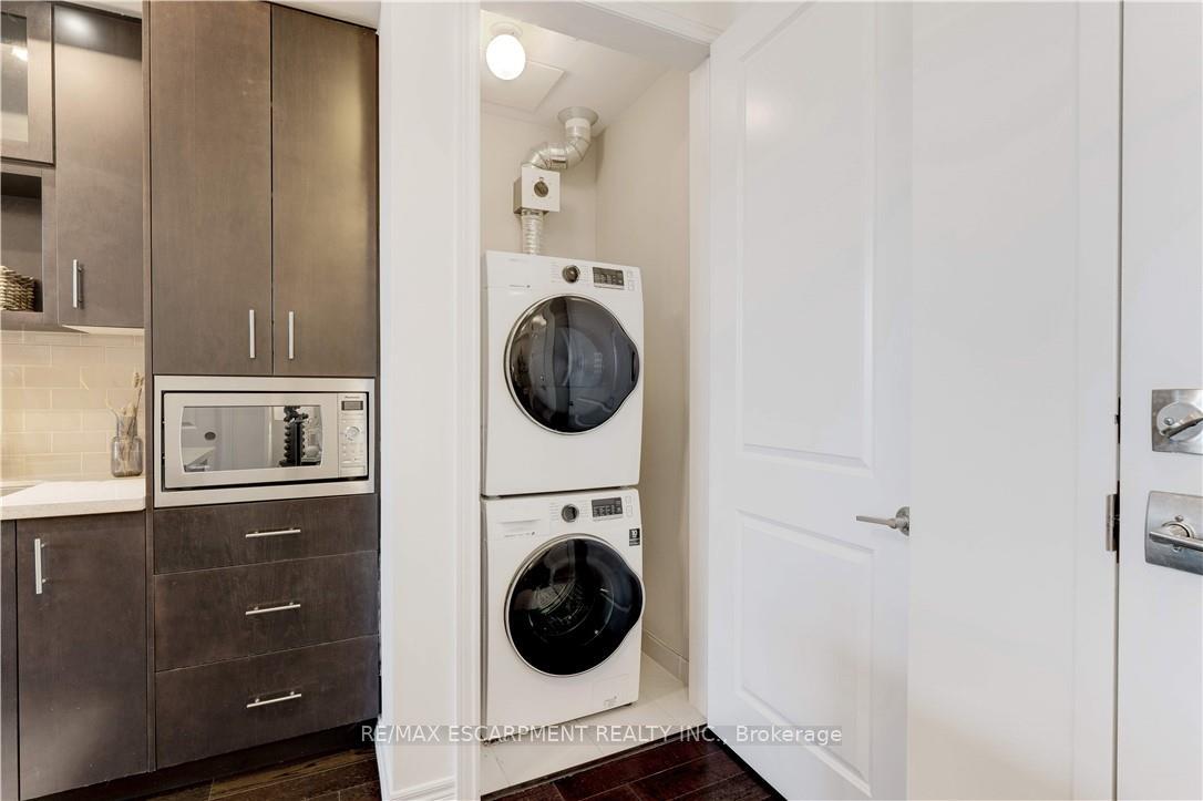 1 Bedroom Condo at 457 Plains, Burlington For sale