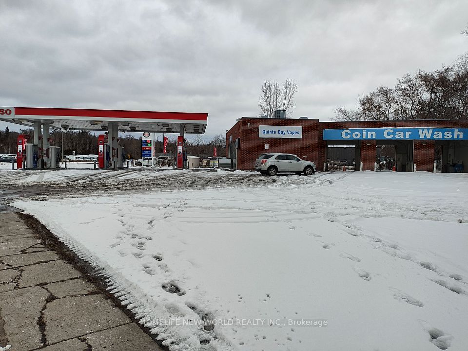 17 Highway 33
