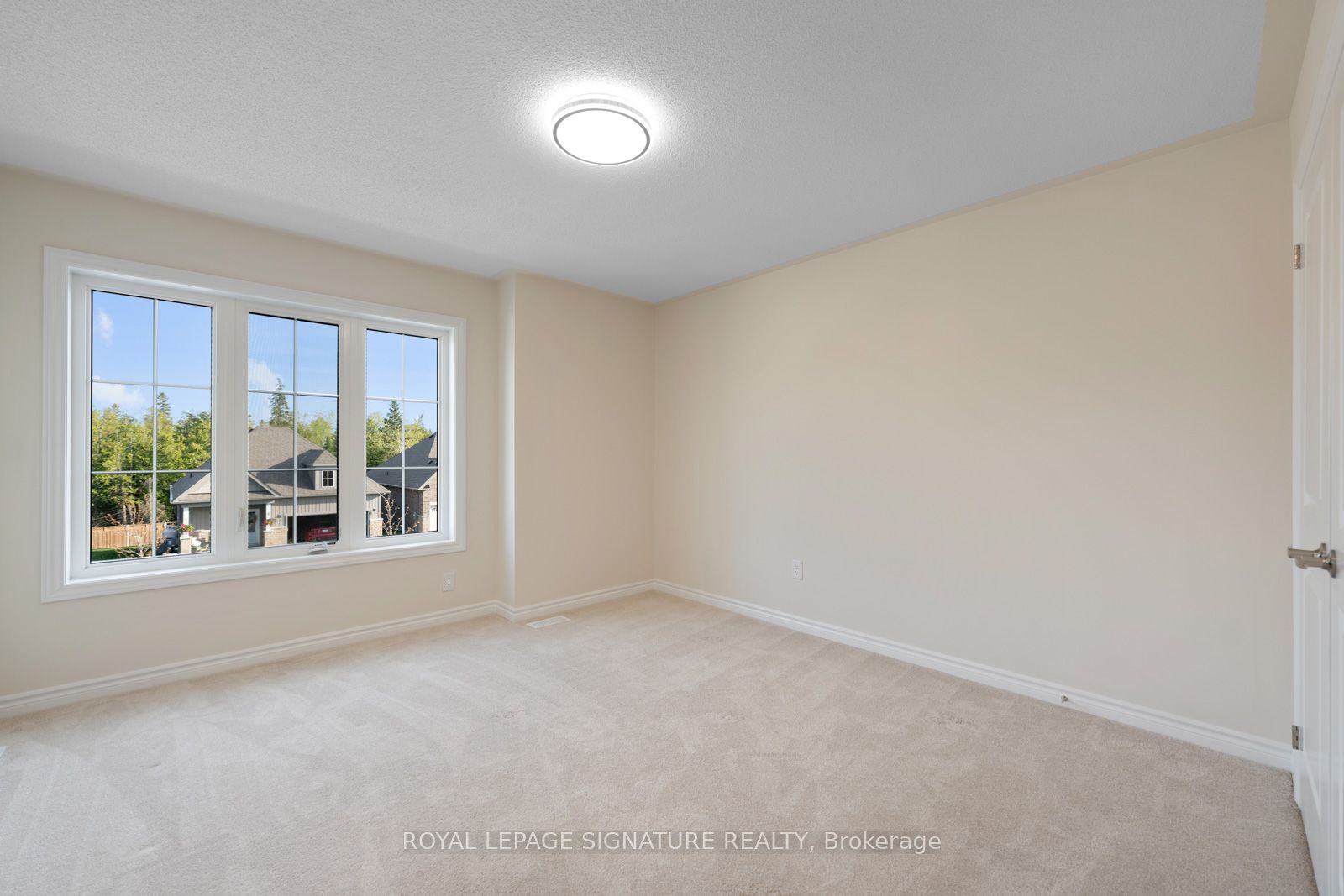 36 Hillcroft Way