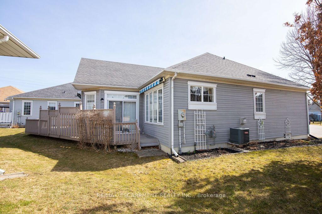91 Silverbirch Boulevard, Hamilton, ON L0R 1W0