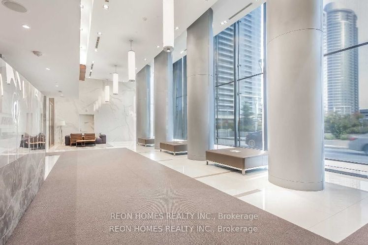 275 Village Green Square, #2116