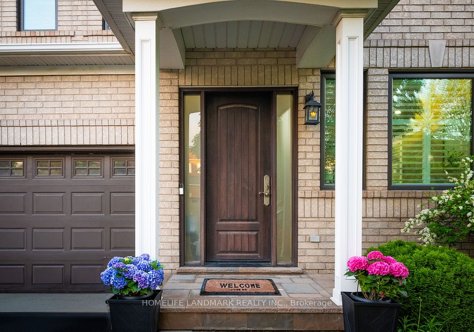 2236 Glazebrook