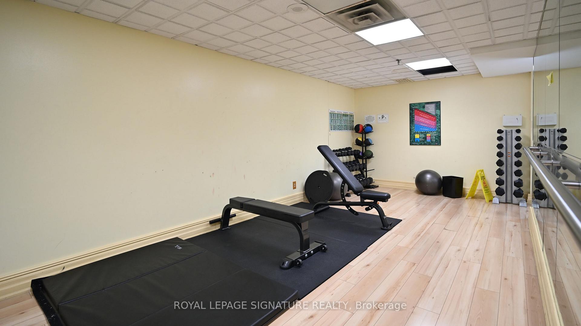 2 Bedrooms Condo at 3605 Kariya, Mississauga For sale