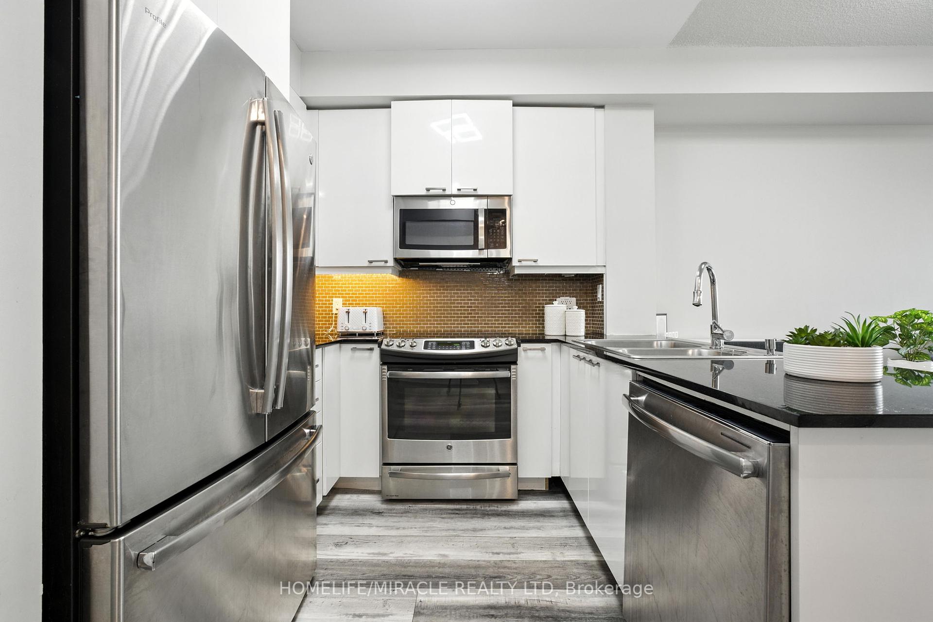 1 Bedroom Condo at 1328 Birchmount, Toronto For sale