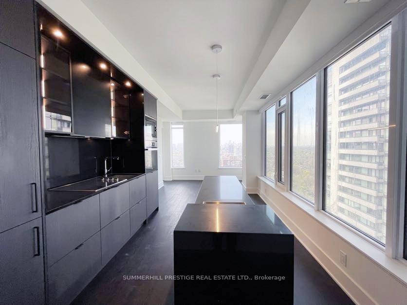 2 Bedrooms Condo at 11 Yorkville, Toronto For sale