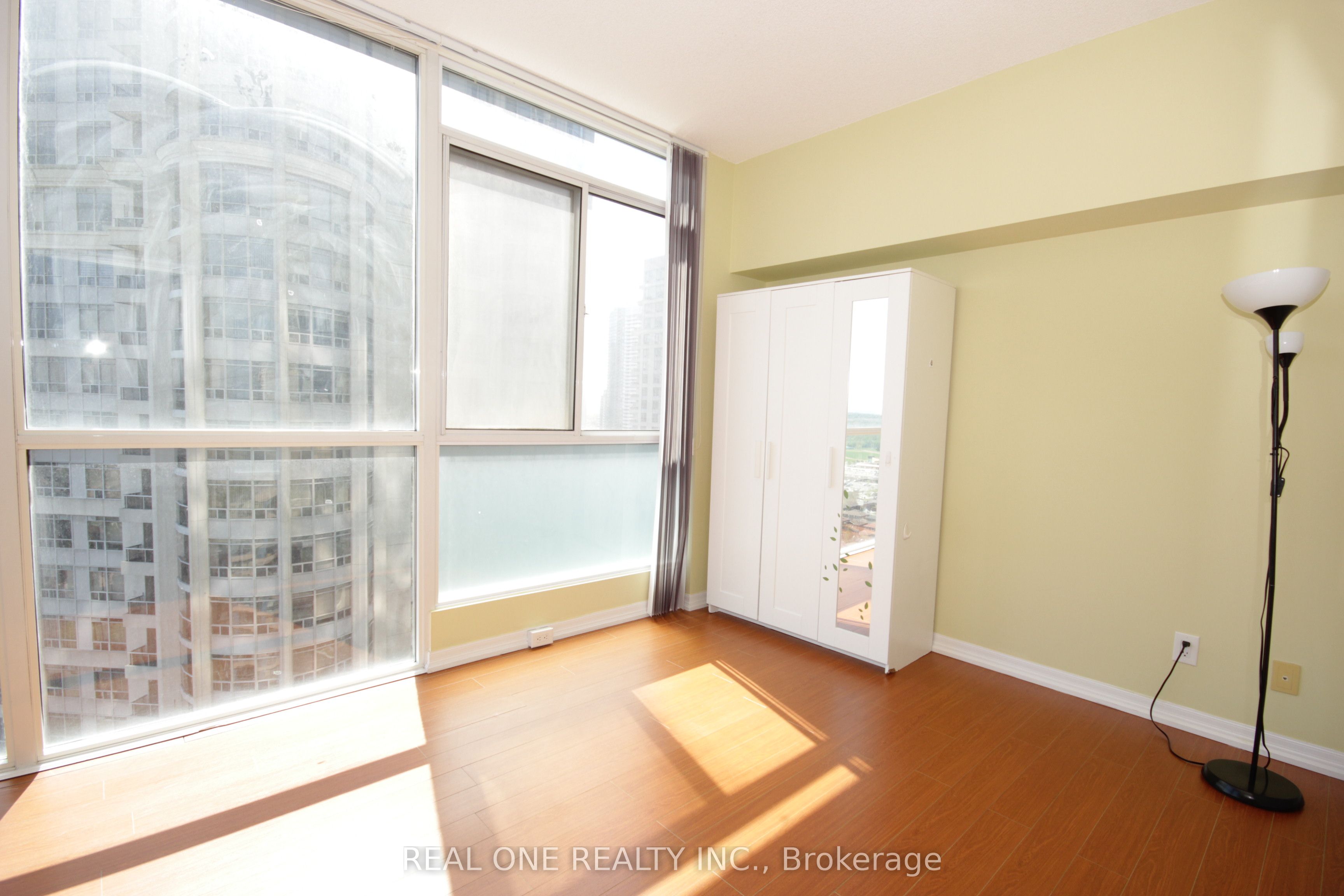 225 Webb Drive, #2110