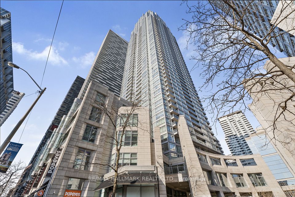 2191 Yonge