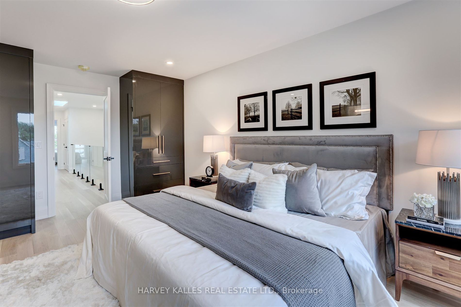 7B Bracebridge Avenue