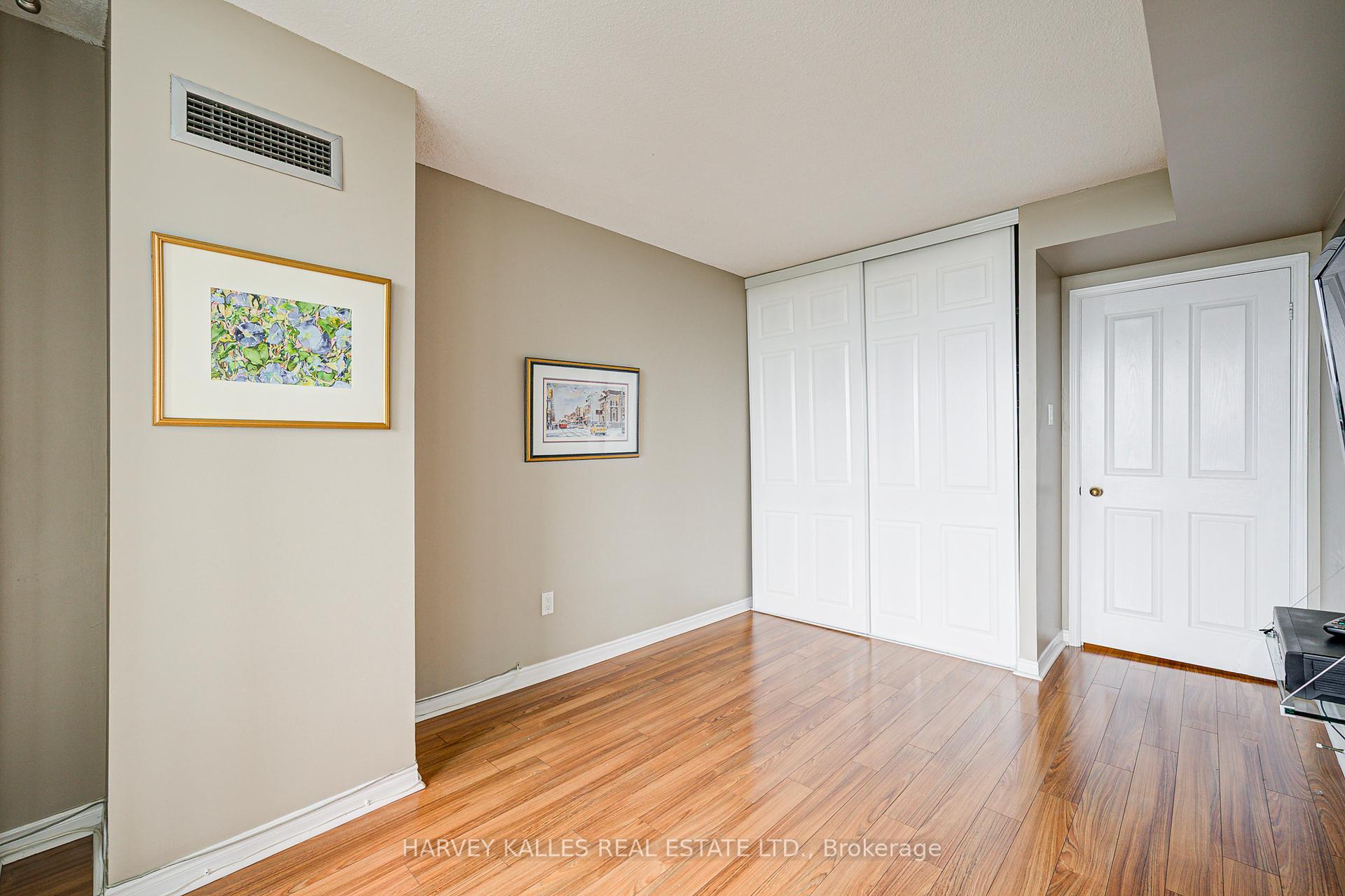 7250 Yonge Street 804