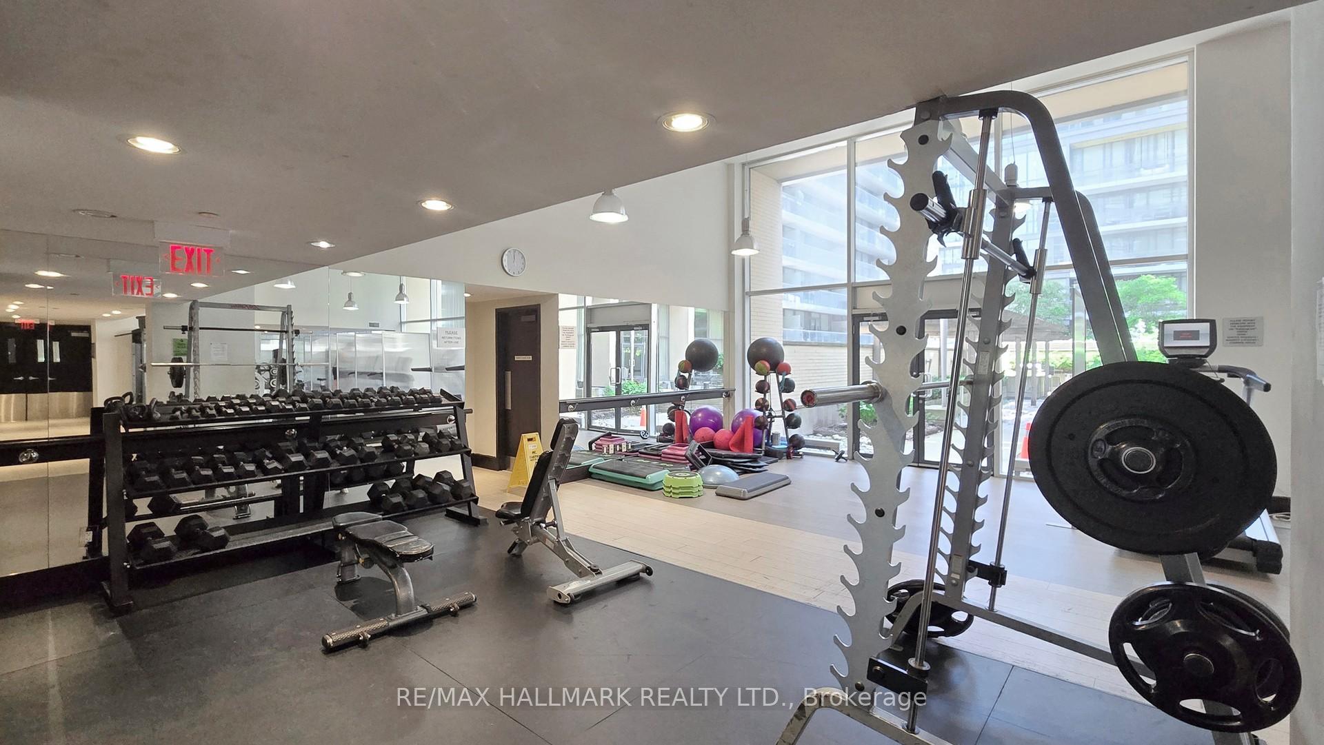 2 Bedrooms Condo at 438 King, Toronto For sale