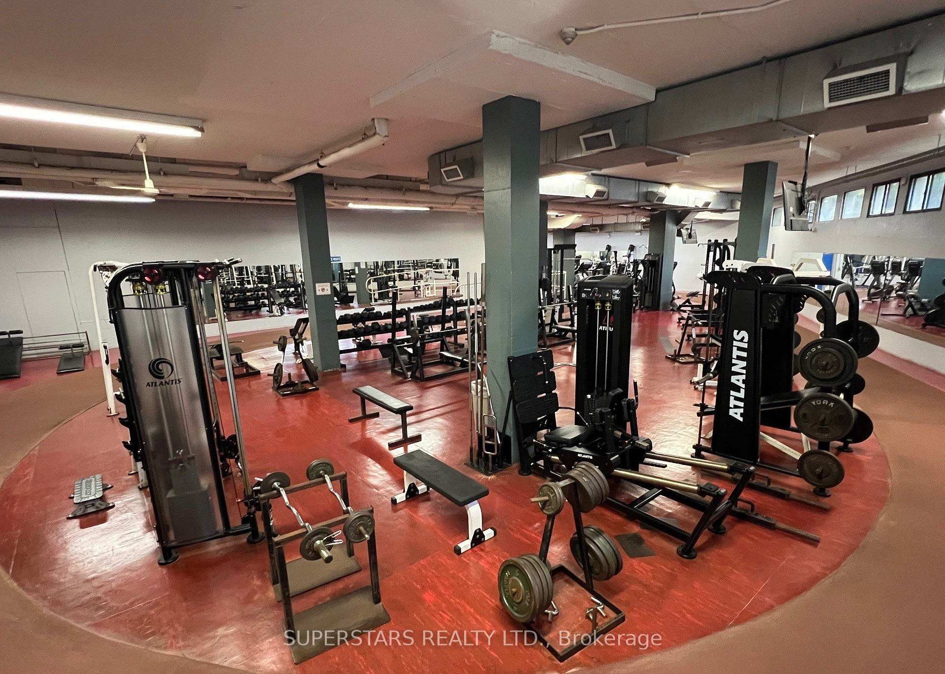 2 Bedrooms Condo at 3 Massey, Toronto For sale