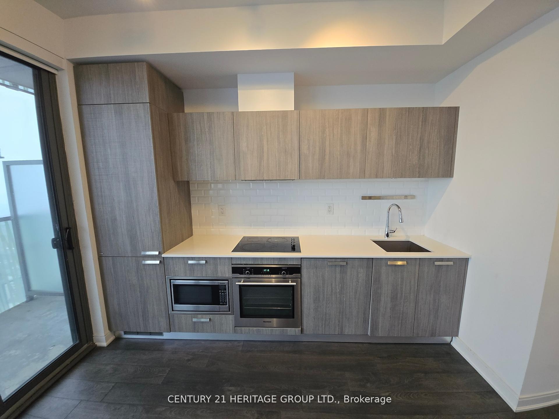 Condo at 50 Charles, Toronto For sale