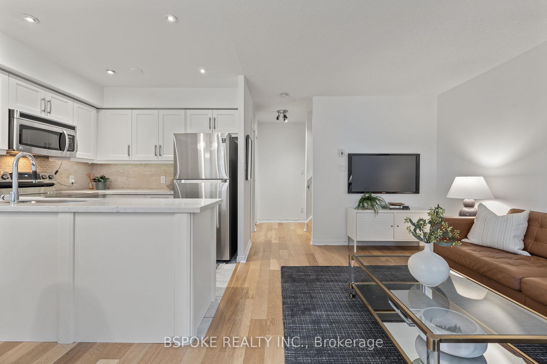 2 Bedrooms Condo at 46 Western Battery, Toronto For sale