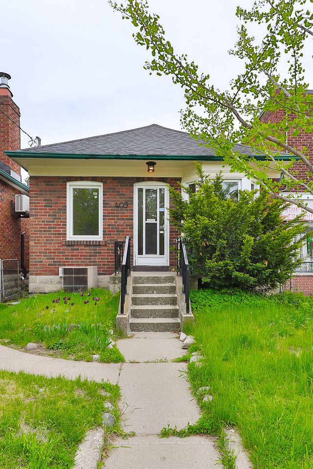 409 Mortimer Avenue, Toronto, ON M4J 2E8