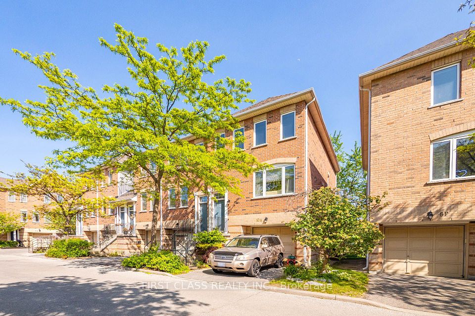 10A Leaside Park Drive, Toronto, ON M4H 1R3