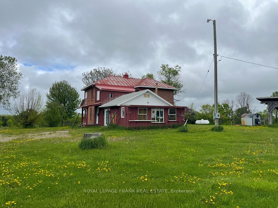 3940 Boulter