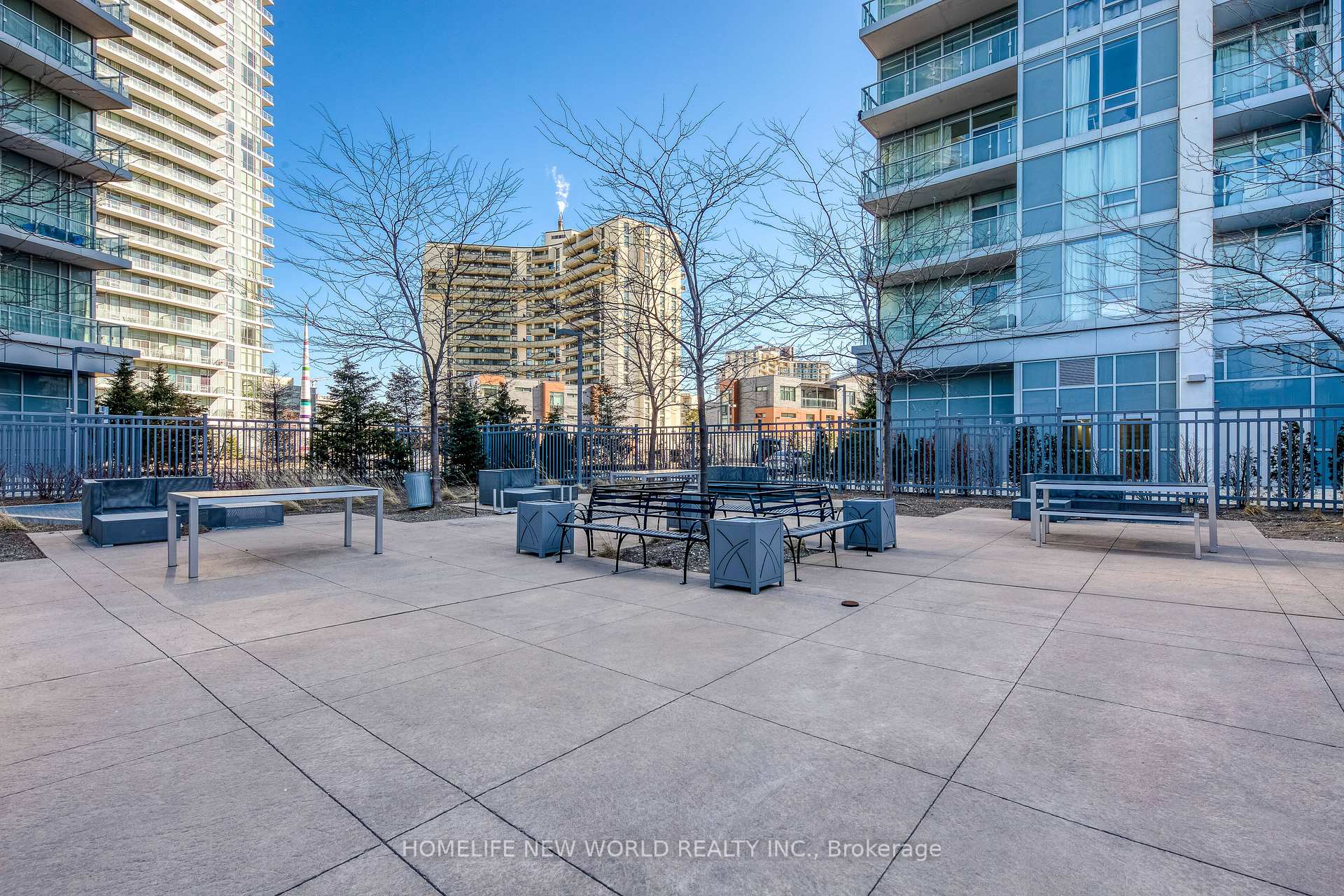 3 Bedrooms Condo at 62 Forest Manor, Toronto For sale